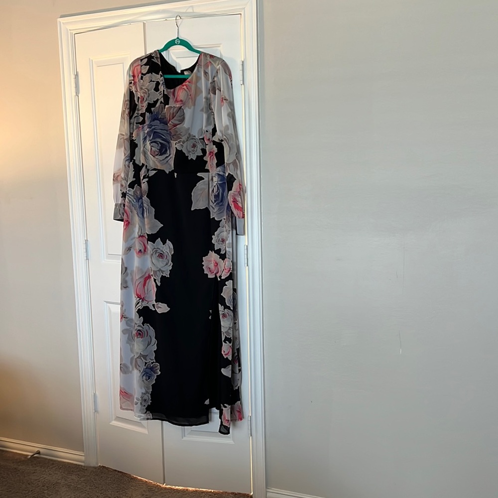 ASOS CURVE Kaftan Sleeved Maxi Dress in Black Floral - 18